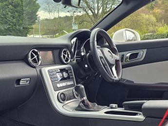 Mercedes-Benz SLK 2.1 SLK250 CDI AMG Sport Convertible 2dr Diesel G-Tronic+ Euro 5