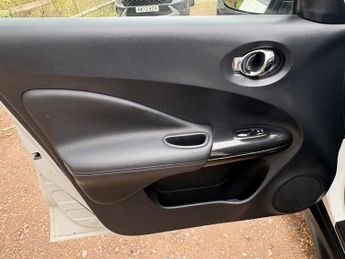 Nissan Juke 1.6 Bose Personal Edition XTRON Euro 6 5dr