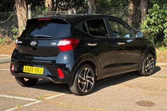 Hyundai i10 1.0 [63] Premium 5dr Auto [Nav]