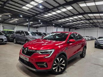 Renault Arkana 1.6 E-TECH Iconic Auto 2WD Euro 6 (s/s) 5dr
