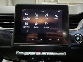 Renault Arkana 1.6 E-TECH Iconic Auto 2WD Euro 6 (s/s) 5dr