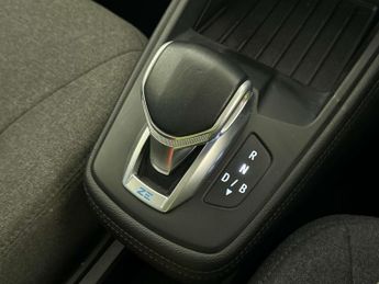 Renault Zoe R110 EV50 52kWh Iconic Hatchback 5dr Electric Auto (Rapid Charge