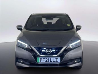 Nissan Leaf 40kWh Acenta Hatchback 5dr Electric Auto (150 ps)
