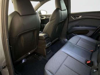 Audi Q4 e-tron 40 S line SUV 5dr Electric Auto 82kWh (204 ps)