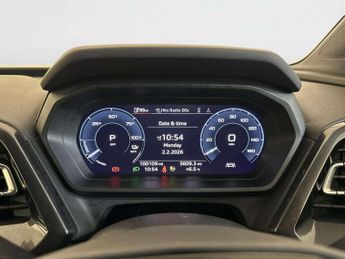 Audi Q4 e-tron 40 S line SUV 5dr Electric Auto 82kWh (204 ps)