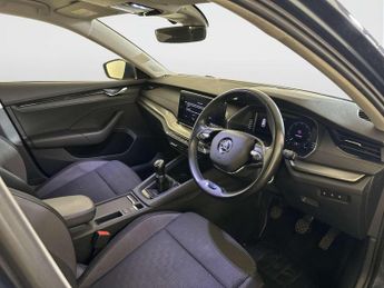 Skoda Octavia 2.0 TDI SE Technology Estate 5dr Diesel Manual Euro 6 (s/s) (116