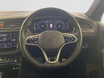Volkswagen Tiguan 1.5 TSI R-Line SUV 5dr Petrol DSG Euro 6 (s/s) (150 ps)