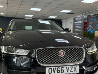 Jaguar XE 2.0d Portfolio Auto AWD Euro 6 (s/s) 4dr
