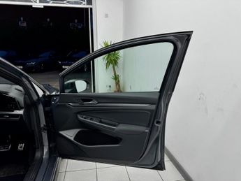 Volkswagen Golf 2.0 TSI GTI DSG Euro 6 (s/s) 5dr