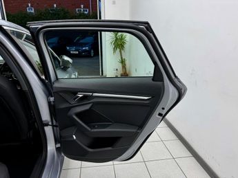 Audi A3 1.4 TFSIe 40 Sport Sportback S Tronic Euro 6 (s/s) 5dr 13kWh