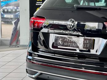 Volkswagen Tiguan 1.5 TSI Elegance DSG Euro 6 (s/s) 5dr