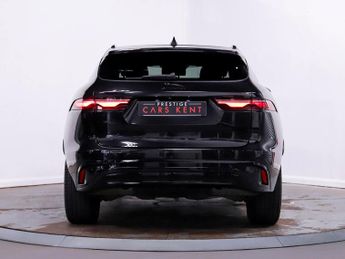 Jaguar F-PACE 2.0 P250i R-Dynamic Black SUV 5dr Petrol Auto AWD Euro 6 (s/s) (