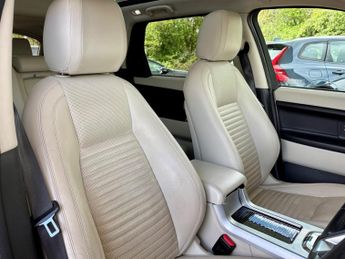 Land Rover Discovery Sport 2.2 SD4 HSE Luxury Auto 4WD Euro 5 (s/s) 5dr