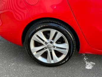 Vauxhall Zafira Tourer 1.4i Turbo SRi Auto Euro 6 5dr