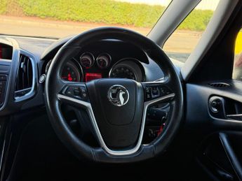 Vauxhall Zafira Tourer 1.4i Turbo SRi Auto Euro 6 5dr