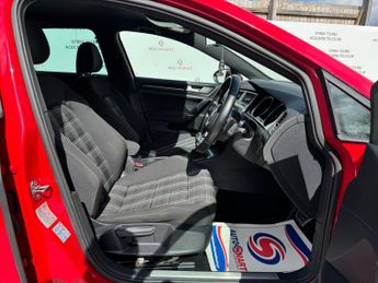 Volkswagen Golf 2.0 TDI BlueMotion Tech GTD DSG Euro 6 (s/s) 5dr