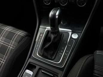 Volkswagen Golf 2.0 TDI BlueMotion Tech GTD DSG Euro 6 (s/s) 5dr