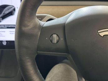 Tesla Model 3 (Dual Motor) Long Range Saloon 4dr Electric Auto 4WDE (346 ps)