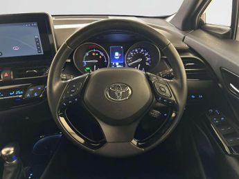 Toyota C-HR 2.0 VVT-h GPF Design SUV 5dr Petrol Hybrid CVT Euro 6 (s/s) (184