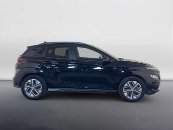Hyundai KONA 39kWh Premium SUV 5dr Electric Auto (10.5kW Charger) (136 ps)