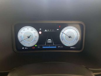 Hyundai KONA 39kWh Premium SUV 5dr Electric Auto (10.5kW Charger) (136 ps)