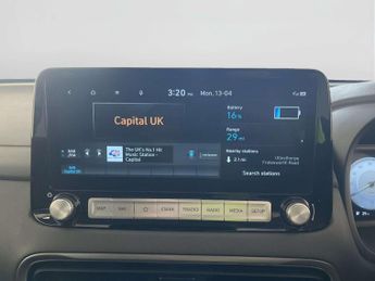 Hyundai KONA 39kWh Premium SUV 5dr Electric Auto (10.5kW Charger) (136 ps)