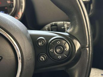 MINI Countryman 1.5 Cooper Classic SUV 5dr Petrol Steptronic Euro 6 (s/s) (136 p