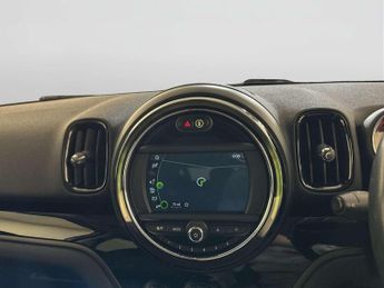 MINI Countryman 1.5 Cooper Classic SUV 5dr Petrol Steptronic Euro 6 (s/s) (136 p