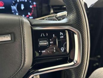 Land Rover Range Rover Evoque 2.0 D200 MHEV R-Dynamic HSE SUV 5dr Diesel Auto 4WD Euro 6 (s/s)