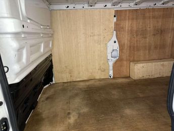 Renault Trafic 2.0 dCi Blue LL30 Advance Panel Van 5dr Diesel Manual L2 H1 Euro