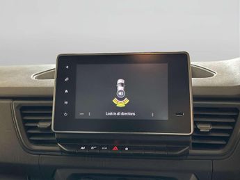 Renault Trafic 2.0 dCi Blue LL30 Advance Panel Van 5dr Diesel Manual L2 H1 Euro