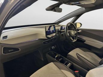 Volkswagen ID.3 Pro Performance 58kWh Family Hatchback 5dr Electric Auto (204 ps