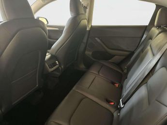 Tesla Model Y (Dual Motor) Long Range SUV 5dr Electric Auto 4WDE (384 bhp)