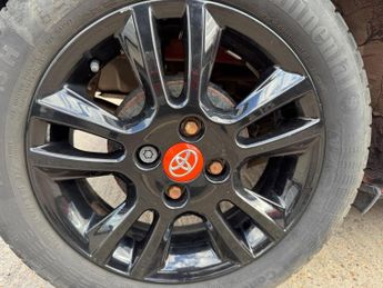 Toyota AYGO 1.0 VVT-i x-cite x-shift Euro 5 5dr Euro 5