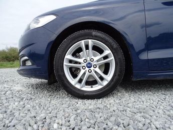 Ford Mondeo 1.5T EcoBoost Zetec Auto Euro 6 (s/s) 5dr