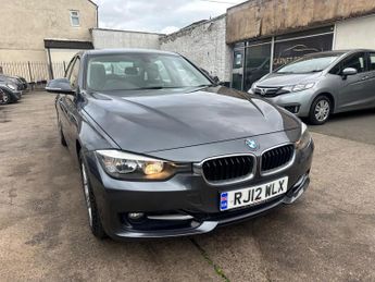 BMW 320 2.0 320d Sport Euro 5 (s/s) 4dr