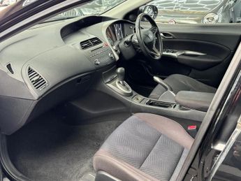 Honda Civic 1.8 i-VTEC ES 5dr