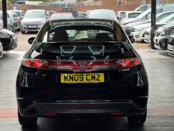 Honda Civic 1.8 i-VTEC ES 5dr