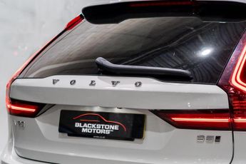 Volvo V90 Cross Country 2.0 B5 MHEV Plus Auto AWD Euro 6 (s/s) 5dr