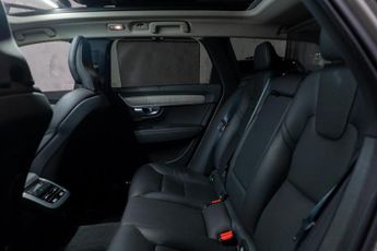 Volvo V90 Cross Country 2.0 B5 MHEV Plus Auto AWD Euro 6 (s/s) 5dr