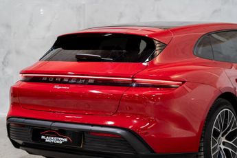 Porsche Taycan Performance Plus 93.4kWh Sport Turismo Auto RWD 5dr (11kW Charge