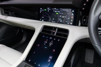 Porsche Taycan Performance Plus 93.4kWh Sport Turismo Auto RWD 5dr (11kW Charge
