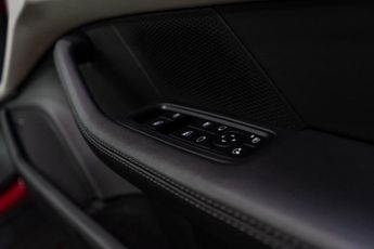 Porsche Taycan Performance Plus 93.4kWh Sport Turismo Auto RWD 5dr (11kW Charge