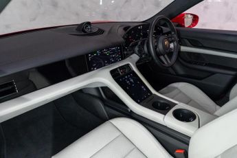 Porsche Taycan Performance Plus 93.4kWh Sport Turismo Auto RWD 5dr (11kW Charge