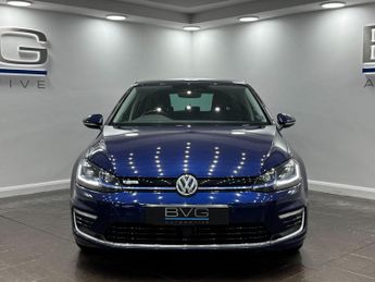 Volkswagen e-Golf 35.8kWh e-Golf Auto 5dr