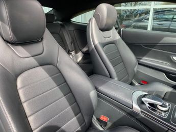 Mercedes-Benz C Class 2.1 C220d AMG Line (Premium Plus) G-Tronic+ Euro 6 (s/s) 2dr