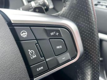 Land Rover Discovery Sport 2.0 TD4 HSE Dynamic Lux Auto 4WD Euro 6 (s/s) 5dr