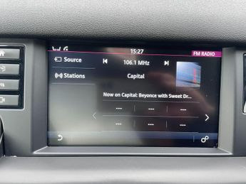 Land Rover Discovery Sport 2.0 TD4 HSE Dynamic Lux Auto 4WD Euro 6 (s/s) 5dr