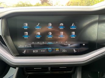 Volkswagen Touareg 3.0 TDI V6 R-Line Tech Tiptronic 4Motion Euro 6 (s/s) 5dr