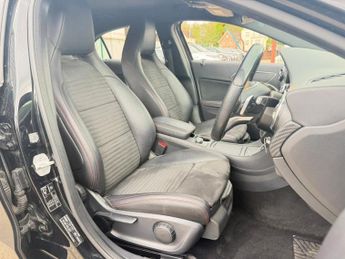 Mercedes-Benz A Class 1.5 A180d AMG Line (Executive) 7G-DCT Euro 6 (s/s) 5dr